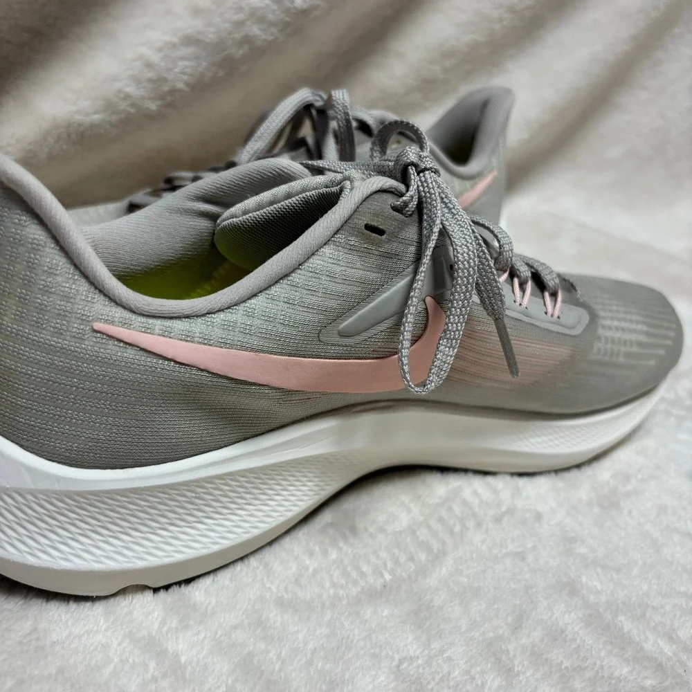 Nike Womens Air Zoom Pegasus 39 Running Shoes Size 10 Gray‎ Pink DH4072-003